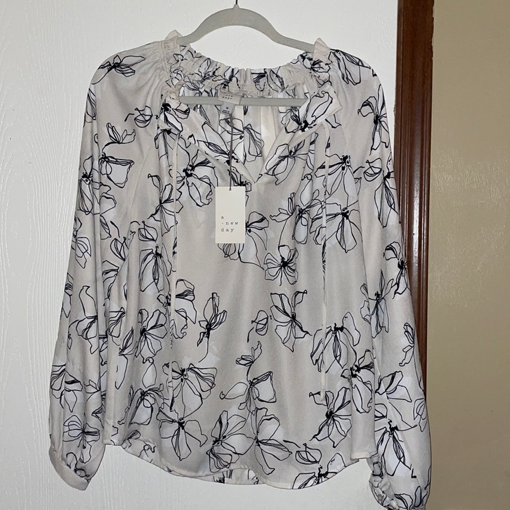 A New Day blouse. New! Bishop style long sleeve.